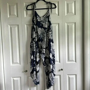 Annabelle Floral Women's Jumpsuit Size M
